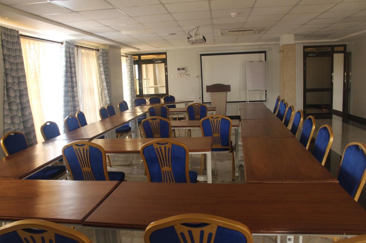 Prinias Hotel Kisumu Extérieur photo