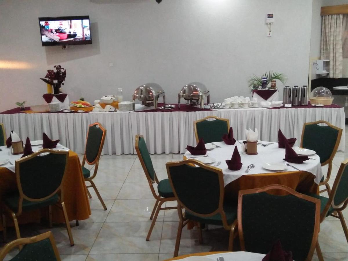 Prinias Hotel Kisumu Extérieur photo