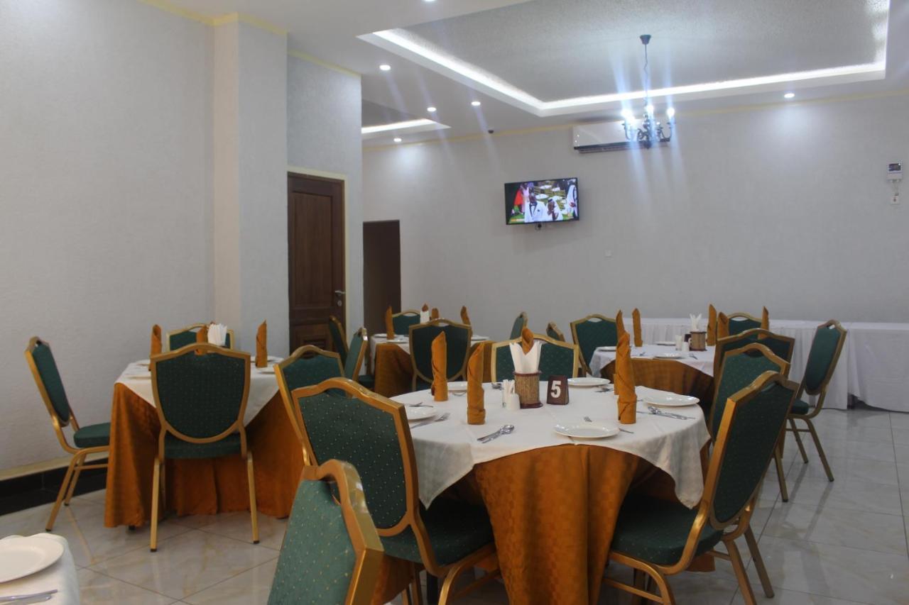 Prinias Hotel Kisumu Extérieur photo