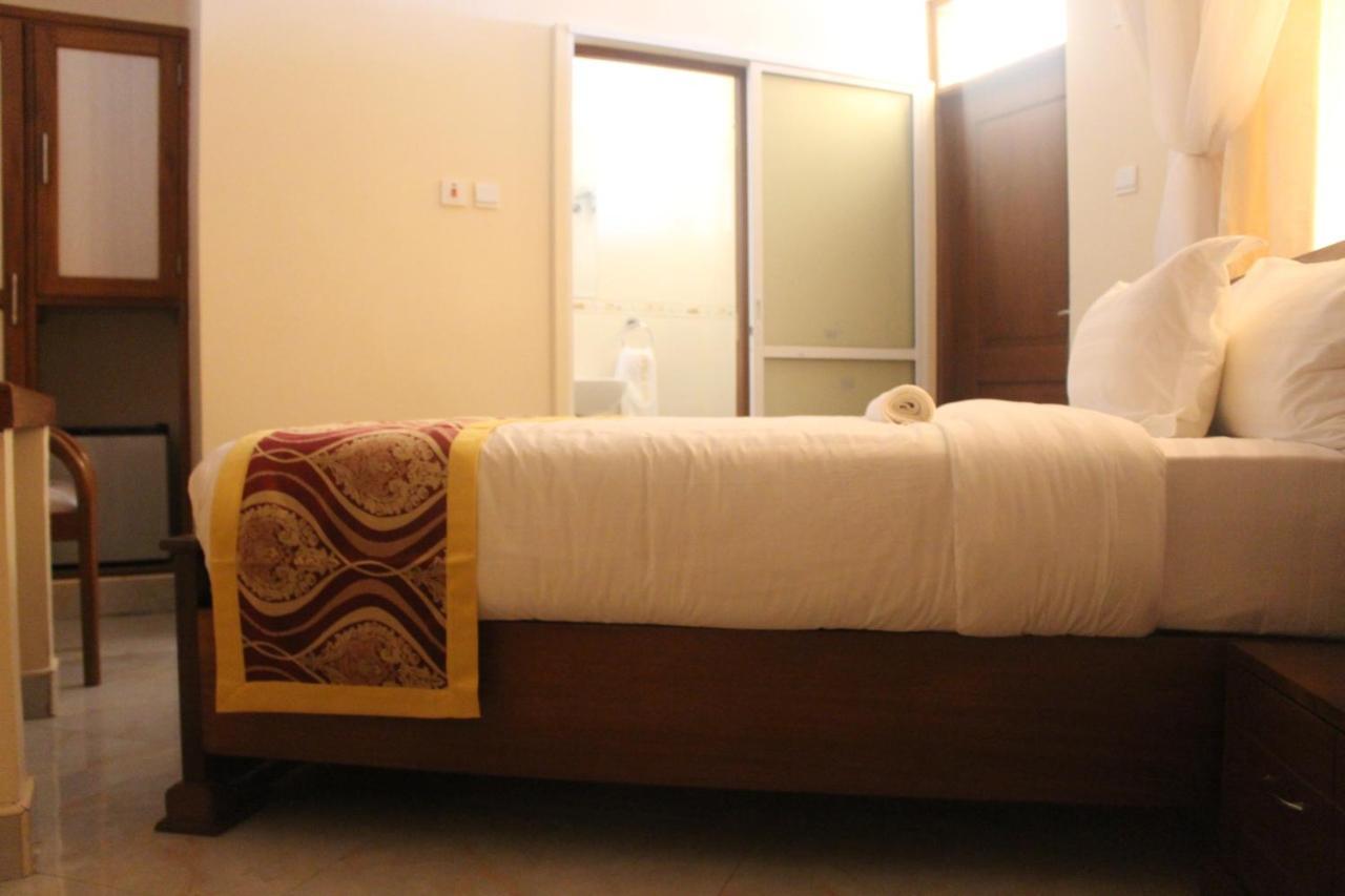Prinias Hotel Kisumu Extérieur photo