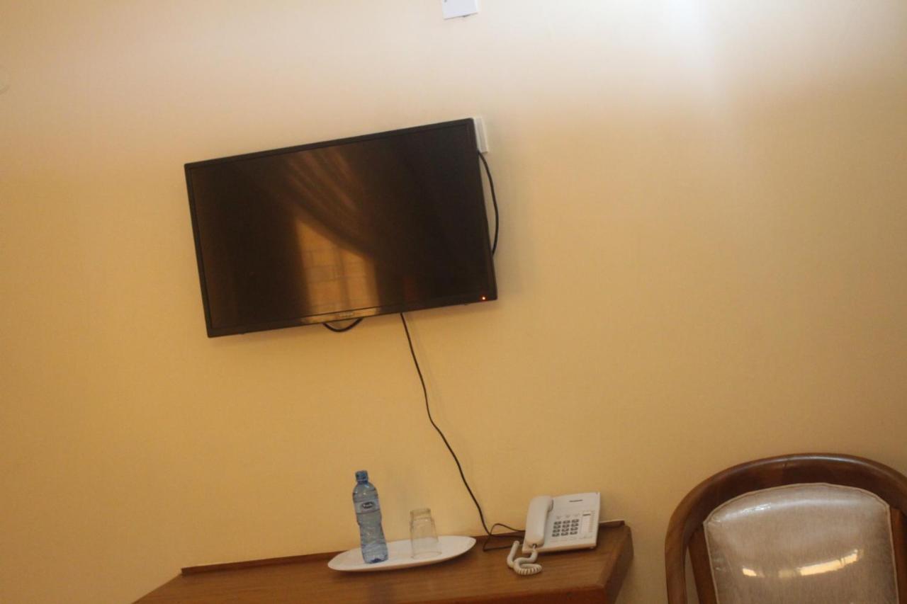 Prinias Hotel Kisumu Extérieur photo
