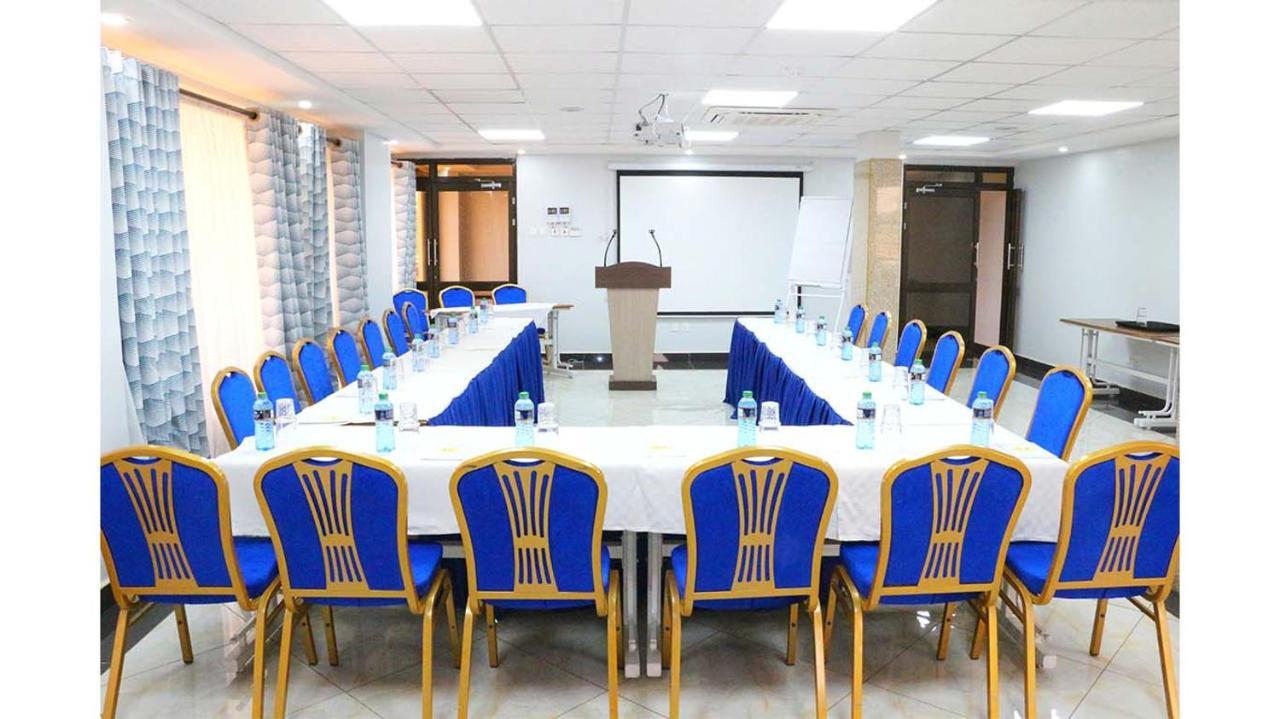 Prinias Hotel Kisumu Extérieur photo